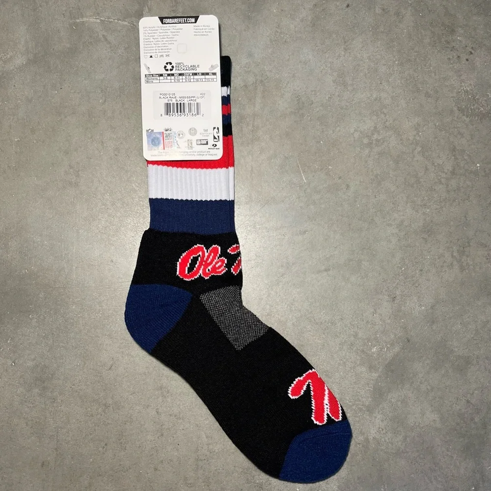 Men's NCAA Ole Miss Rebels Crew Socks For Bare Feet Size Large‎ 10-13 NWT